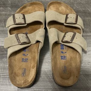 Birkenstock’s size 9